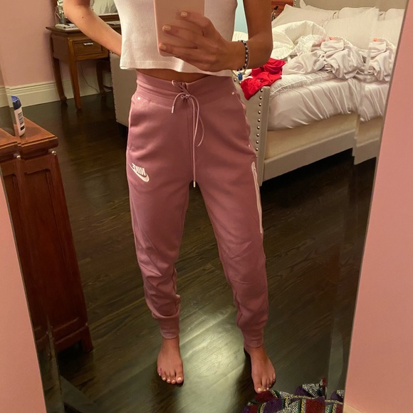 Nike Pants - Nike Joggers